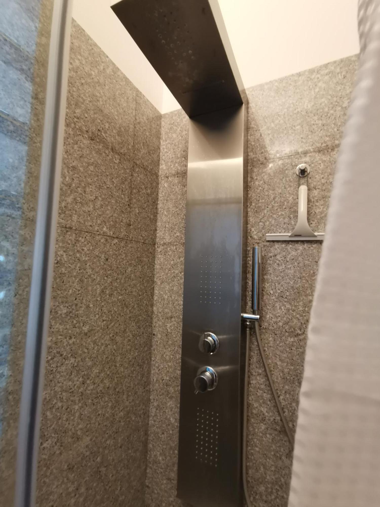 Da Lella City Centre Apartment Triest Cameră foto